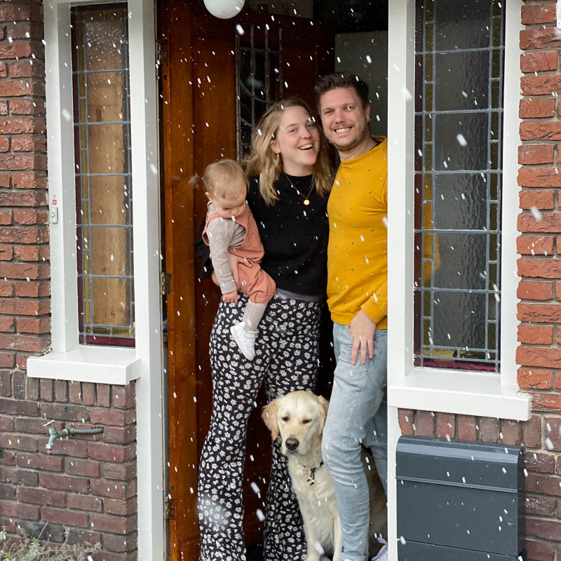 Gezin Voor Hun Huis