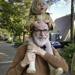 Opa En Kleinkind